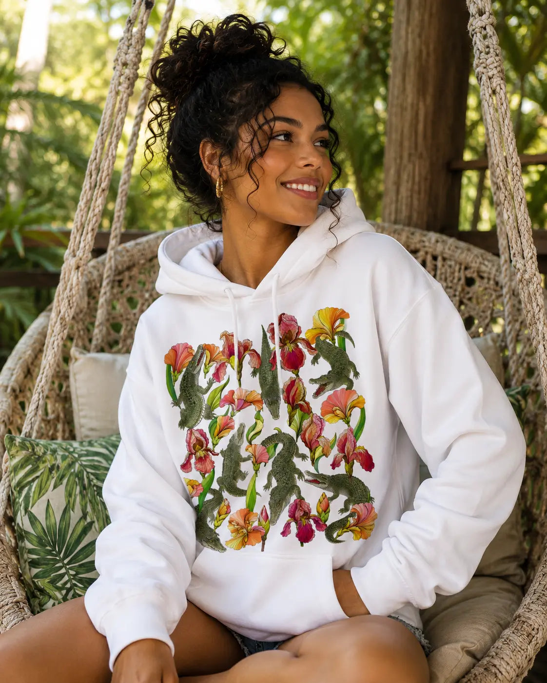 Alligator Wildlife Graphic Tee Shirt, Hoodie Sweatshirt