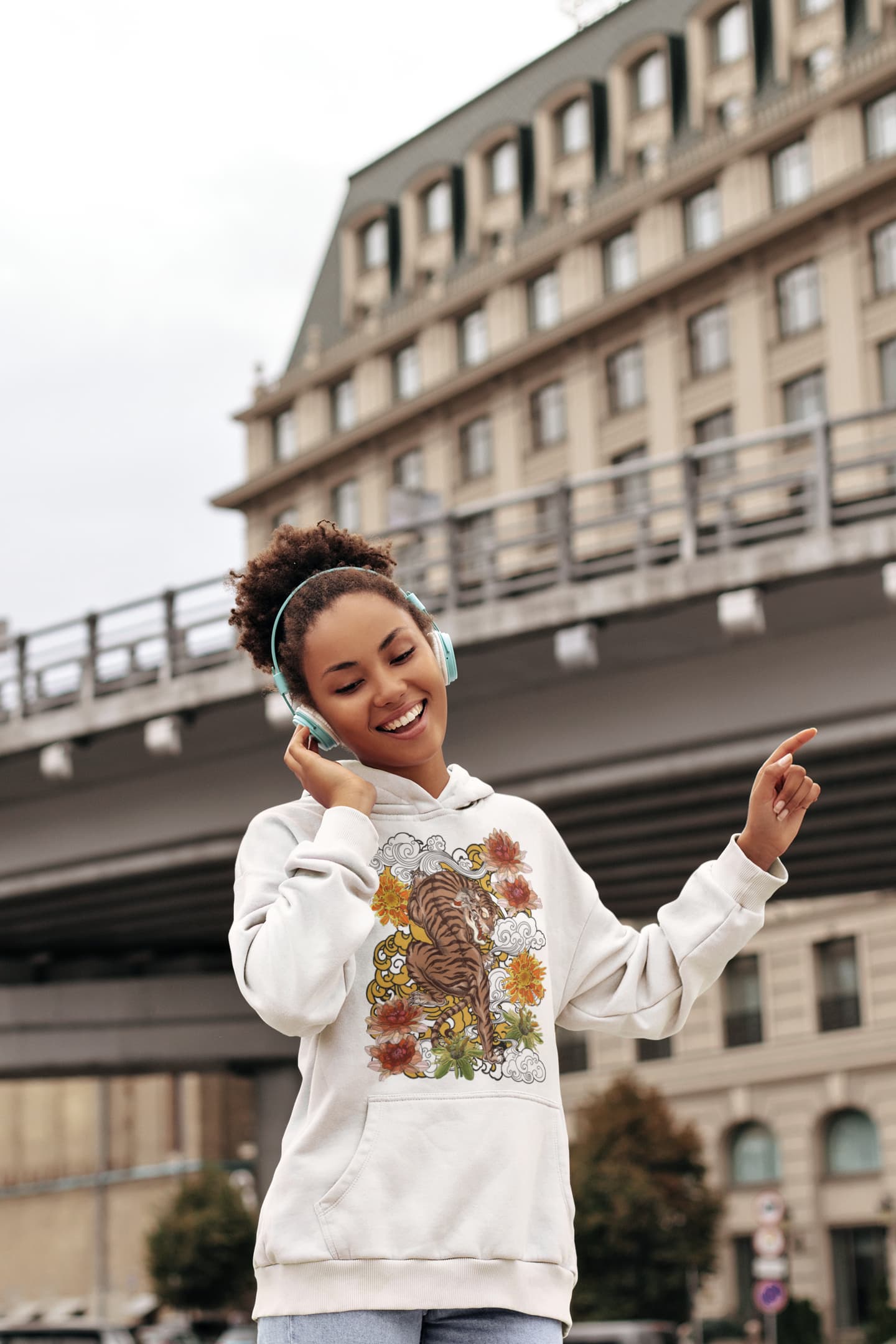Devil Tiger Graphic Tee Shirt, Hoodie Sweatshirt