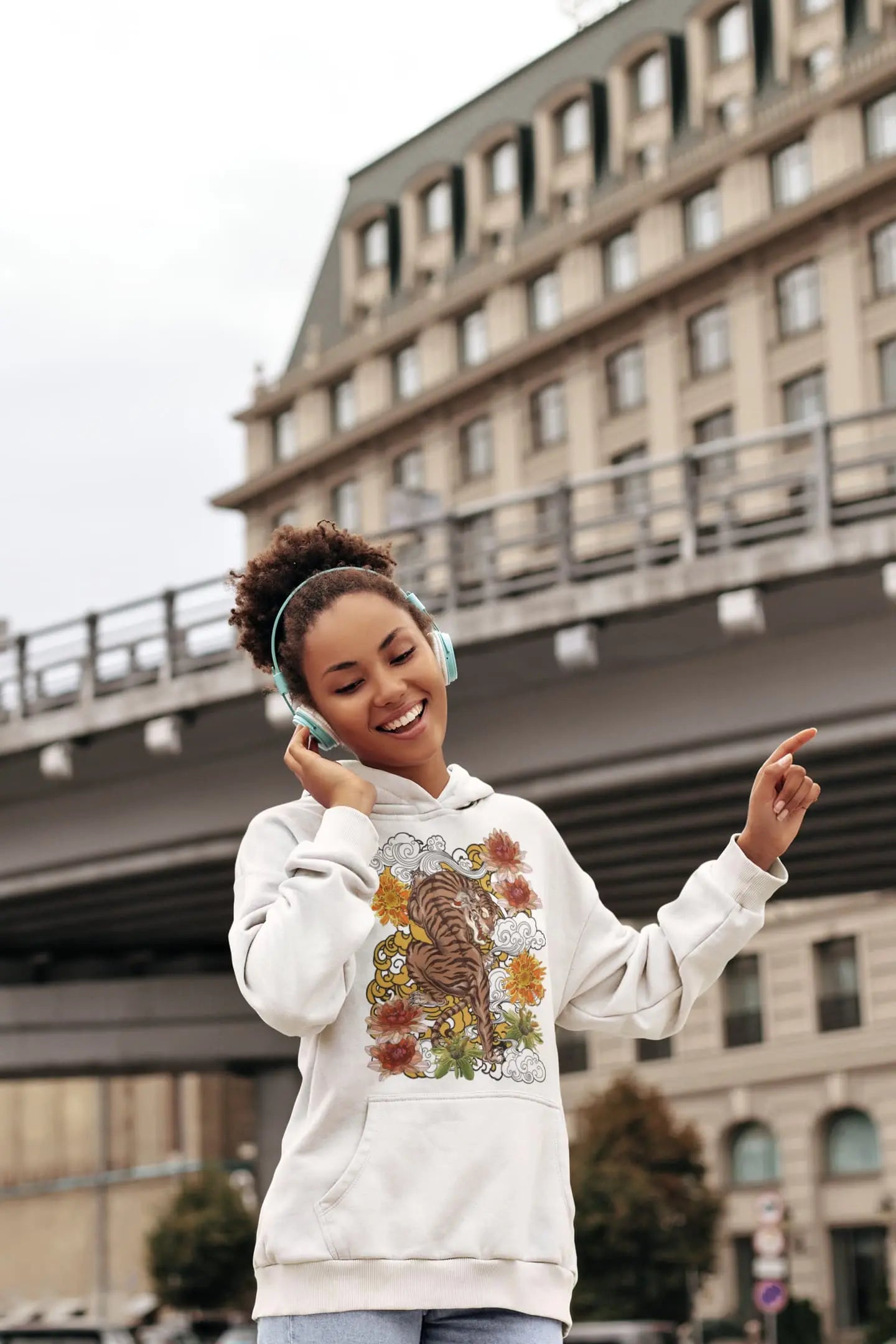 Devil Tiger Graphic Tee Shirt, Hoodie Sweatshirt