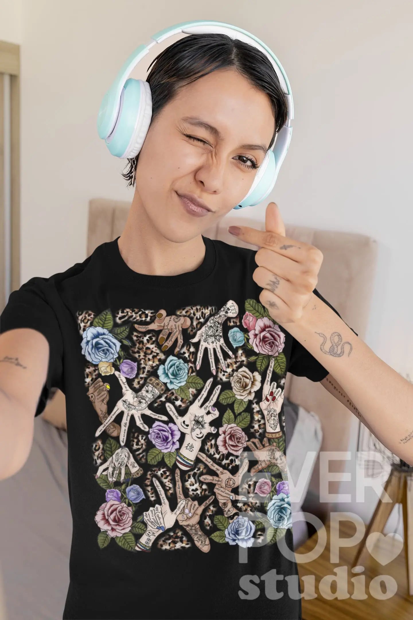 Tattoo Hand Leopard Graphic Tee Shirt, Hoodie Sweatshirt